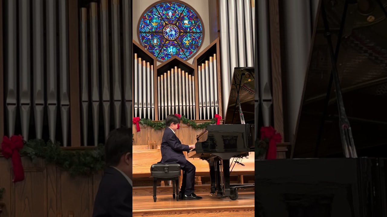 Barry plays Sonatas Mozart