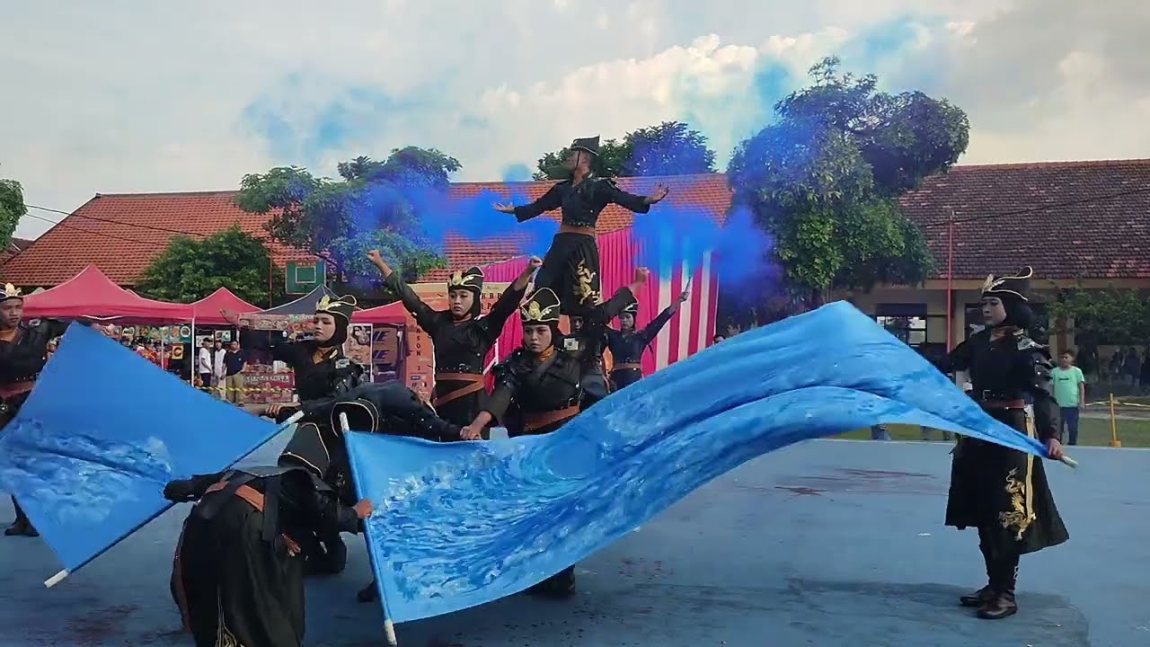 BIKIN TERPUKAU | PENAMPILAN PASKIBRA SMPN 21 SEMARANG RAIH JUARA 2 UTAMA DI LKBB MAHAPATIH 2024