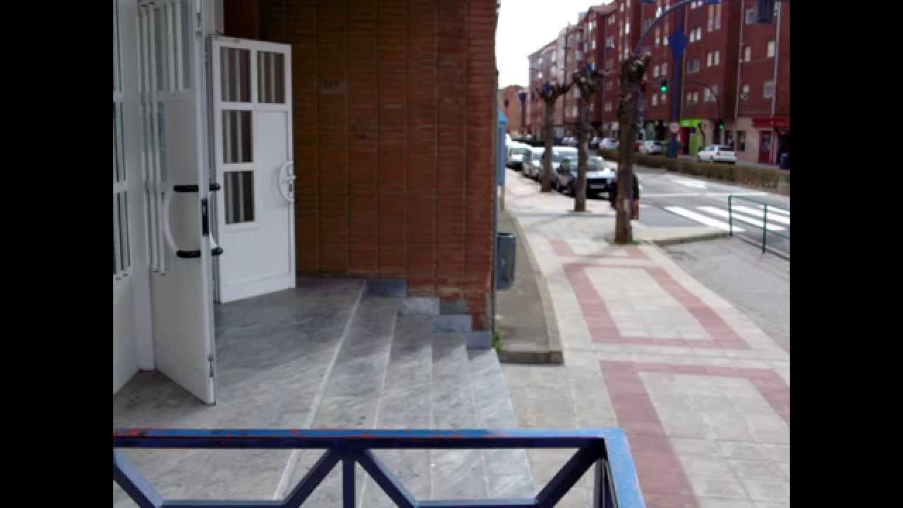Adentrarse en el Colegio ''La Anunciata'' (León)