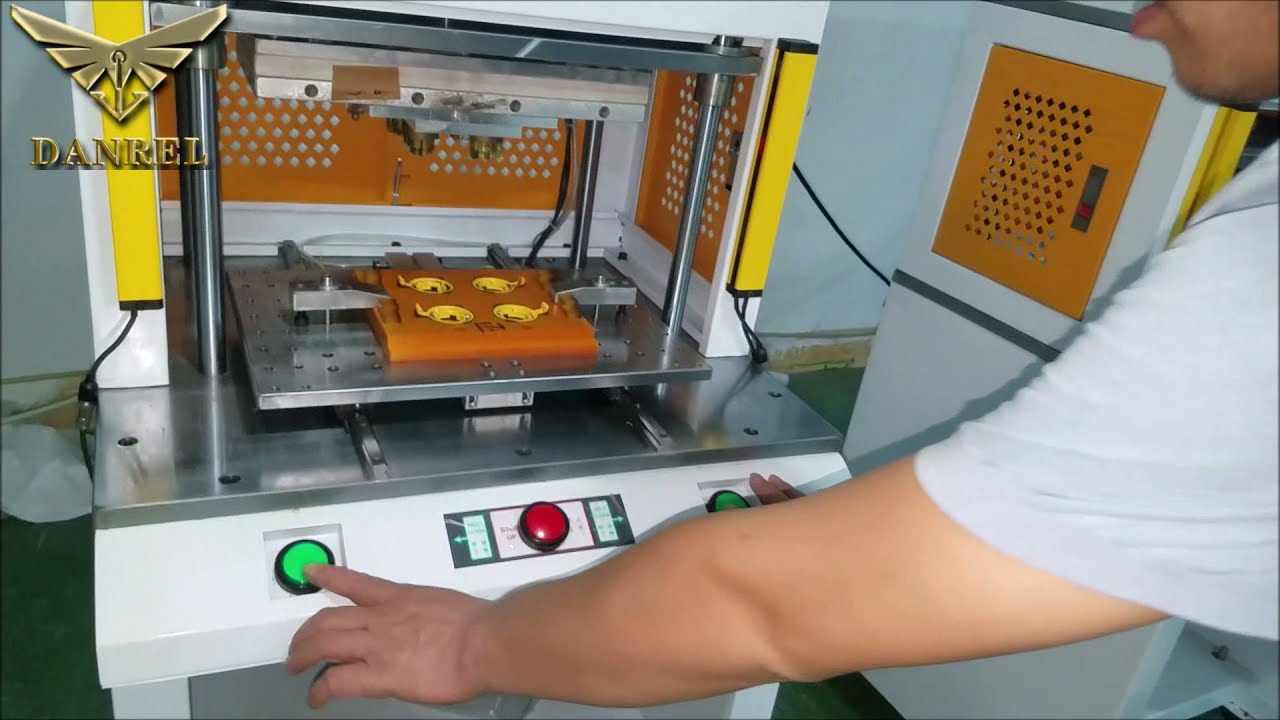 Automatic Ultrasonic Heat Staking Machine For Plastic Welding Assembly, Thermal Insertion, Swaging