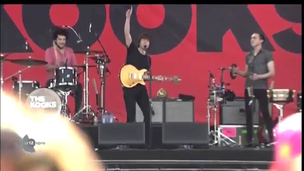 Junk Of The Heart - The Kooks op Pinkpop Festival