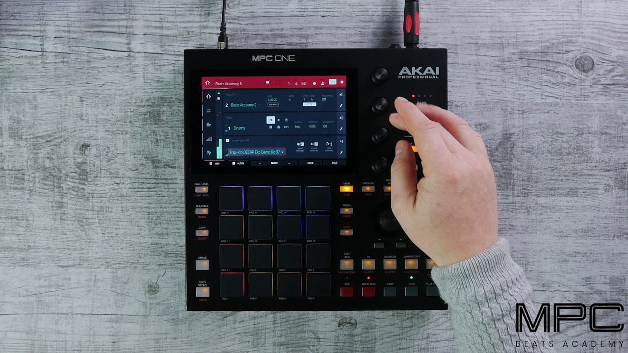 Начало работы с MPC One | Создание первого бита