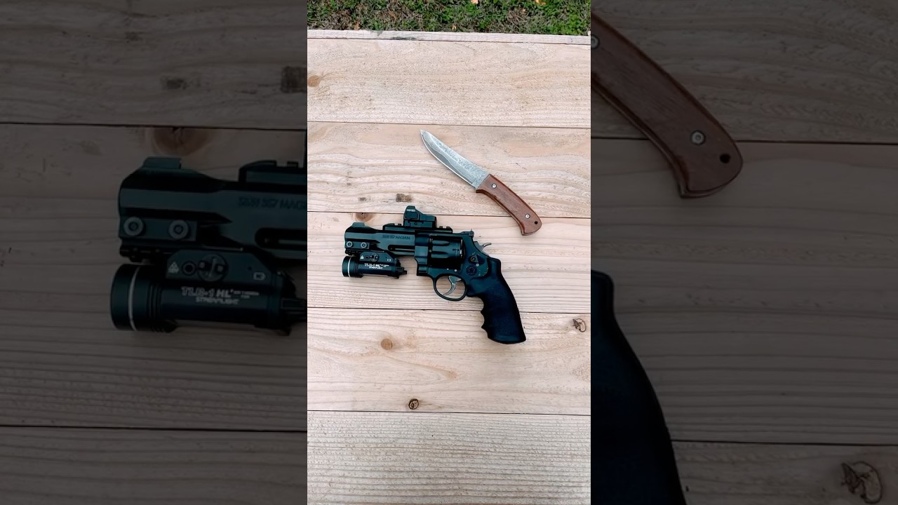 Smith & Wesson R8 .357 Mag
