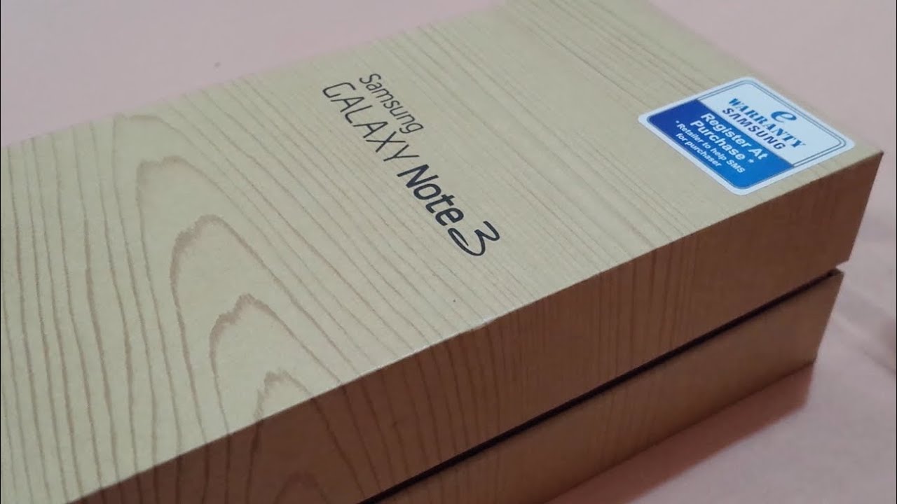 Unboxing Samsung Galaxy Note 3 & Accessories : ASMR
