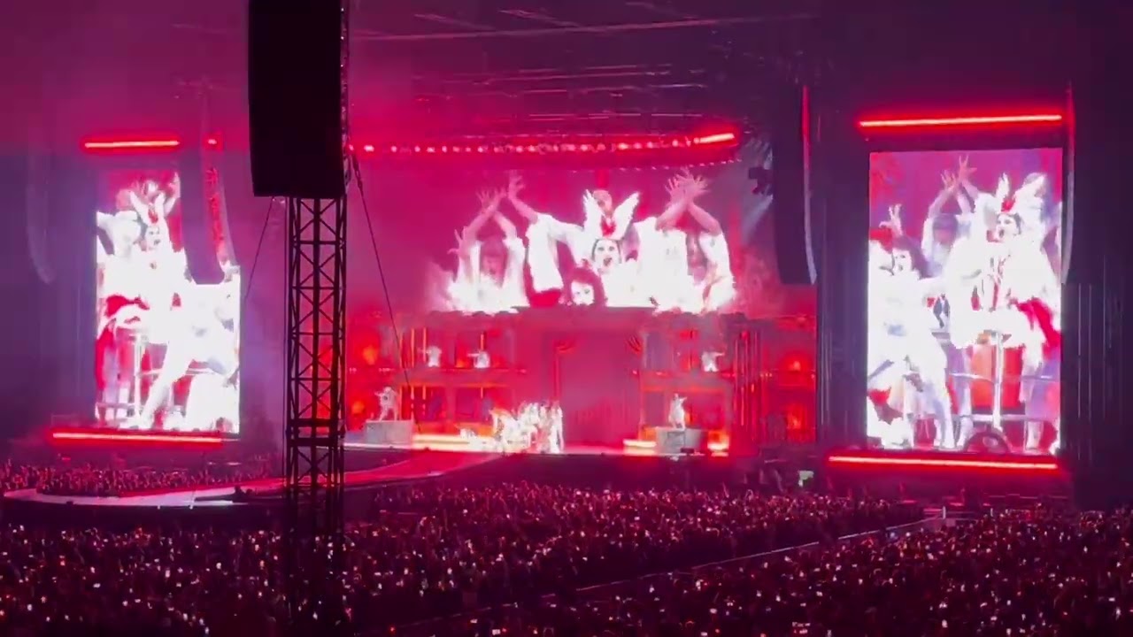 Tokyo Day3 Die With a Smile~MC~Bad Romance