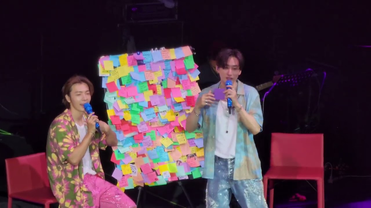 Super junior D&E Delight party en México juego y Post it