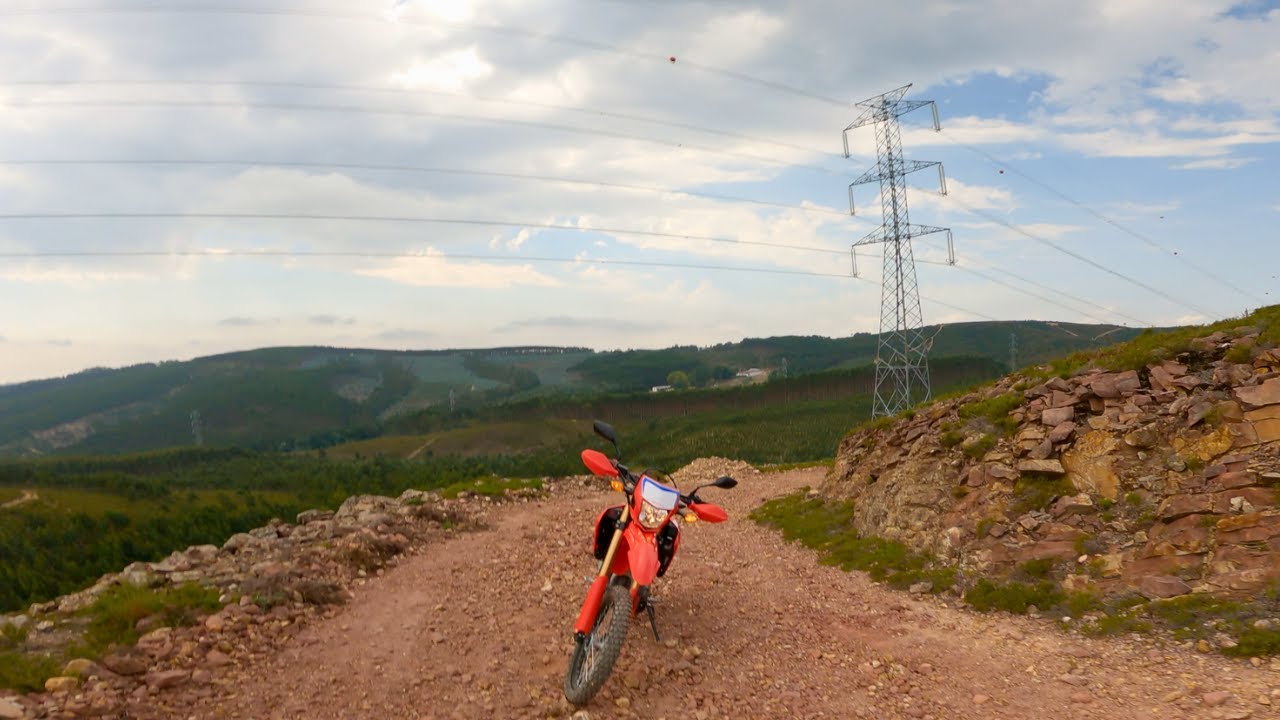 CRF 300L: HOPPING TROUGH THE MOUNTAIN