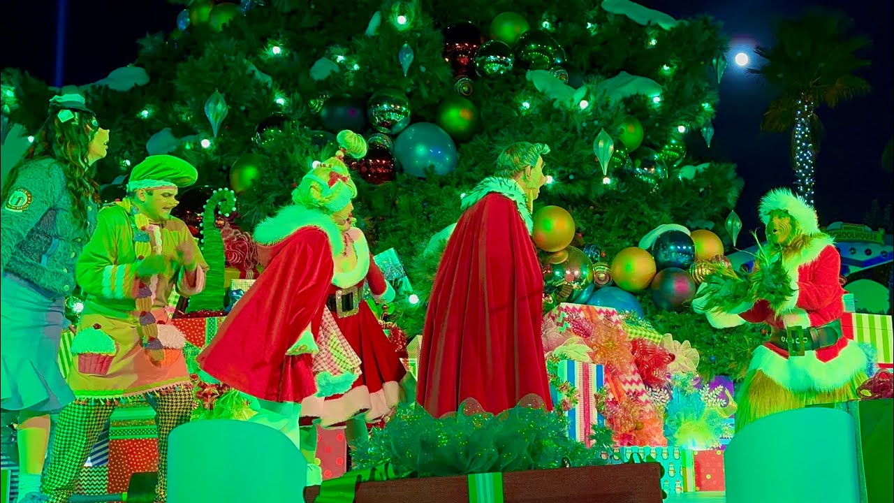 Grinchmas 2024 | Universal Studios Hollywood 4K POV | Full Experience