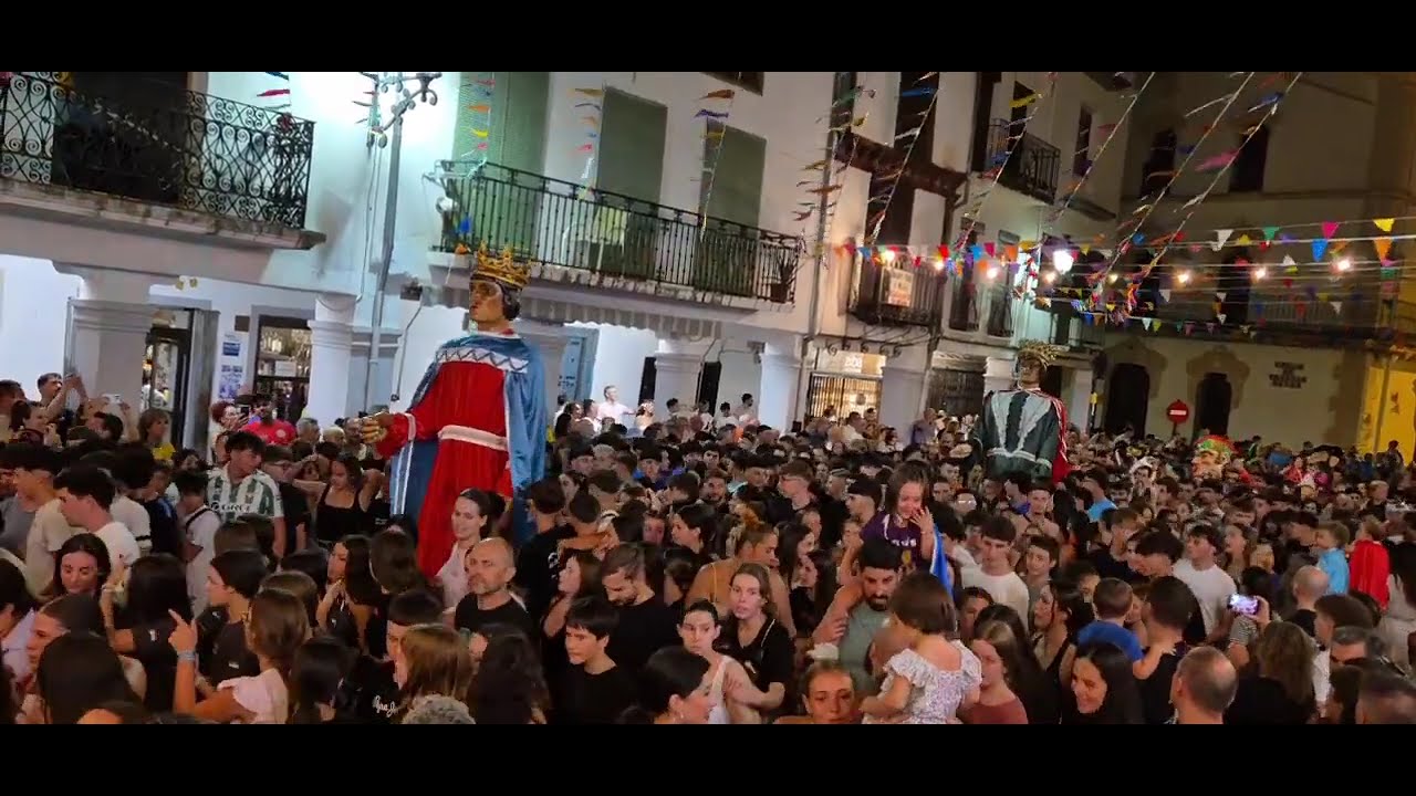 FERIAS Y FIESTAS DE HERVAS 2025. NO PODIAN FALTAR SU REY Y SU REINA