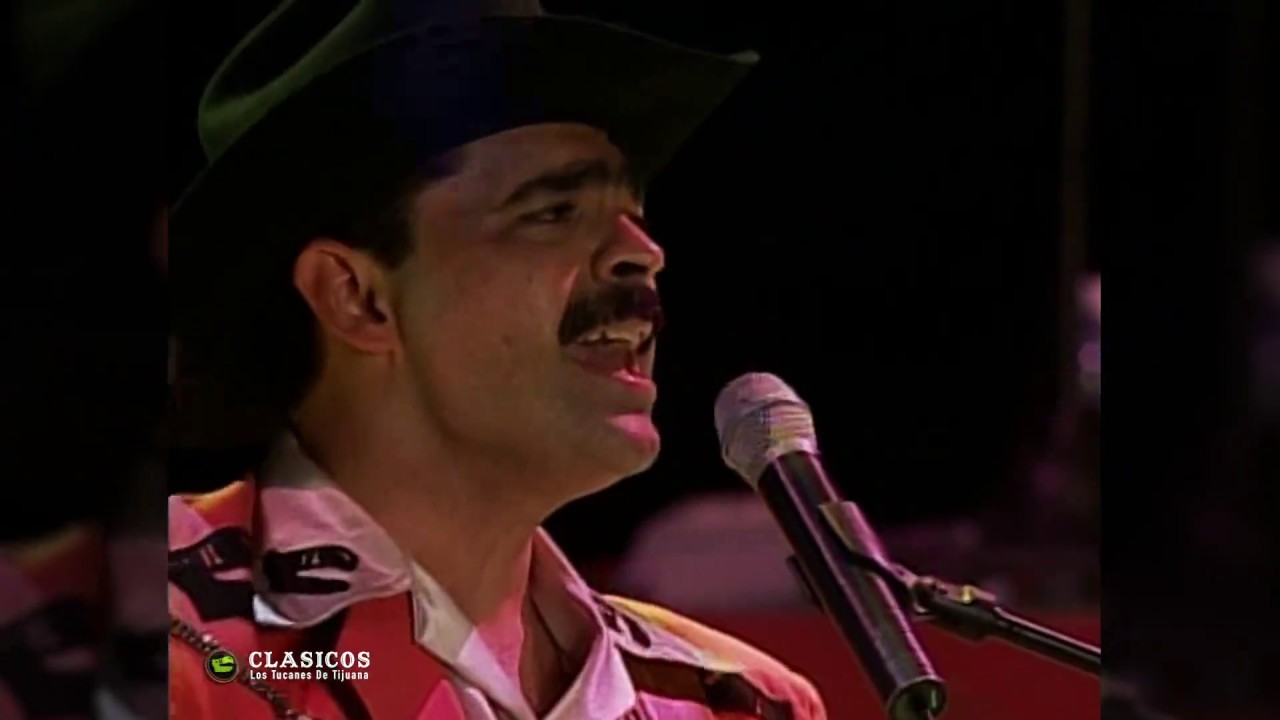 Me Gusta Vivir De Noche - Los Tucanes De Tijuana - En Vivo Desde El Zocalo (Cl&aacute;sicos de Los Tucanes)