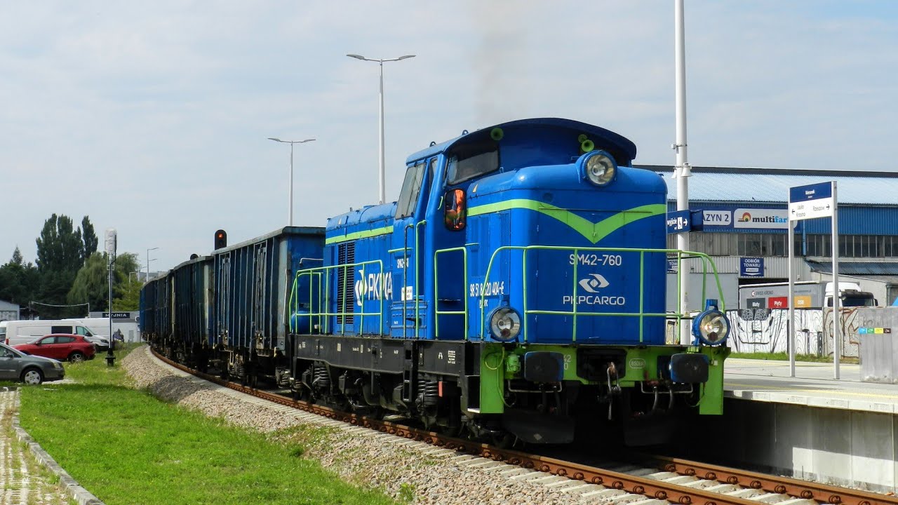 Klasyczna SM42-760 w obsłudze bocznicy do WSK Rzeszów 