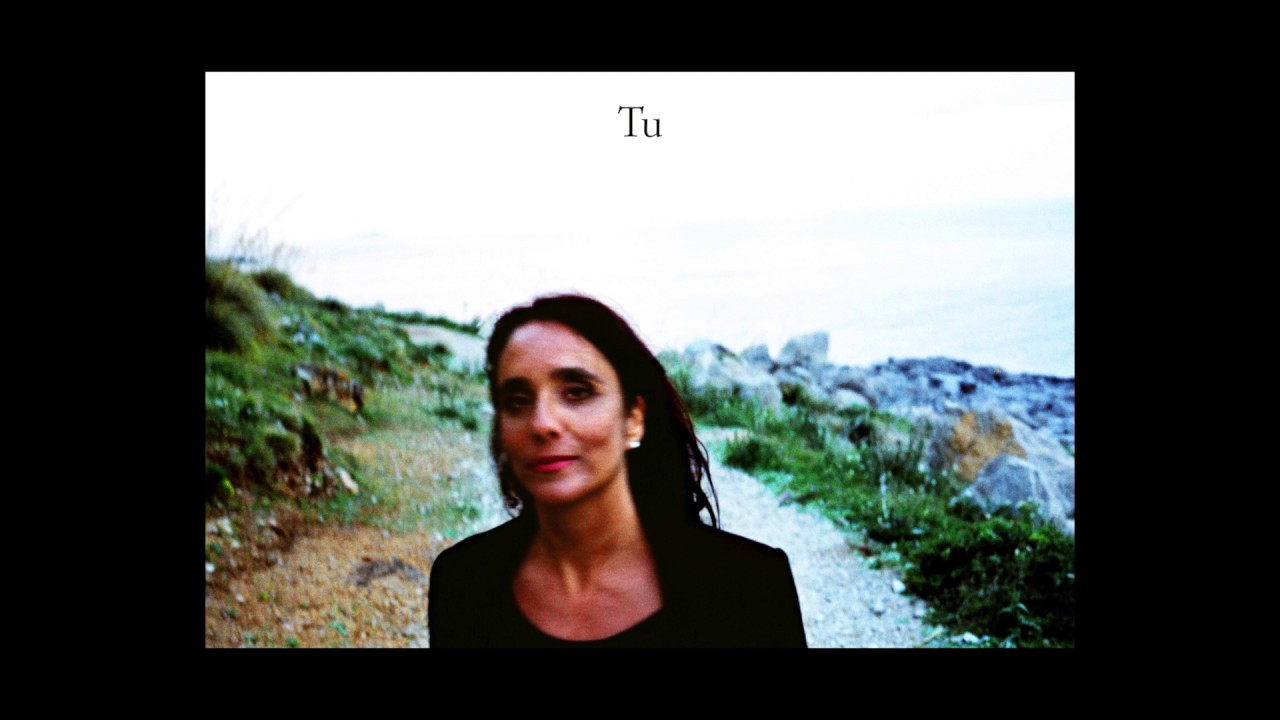 Olivia Sellerio - Ciuri di strata - Da Il commissario Montalbano - Testo e traduzione