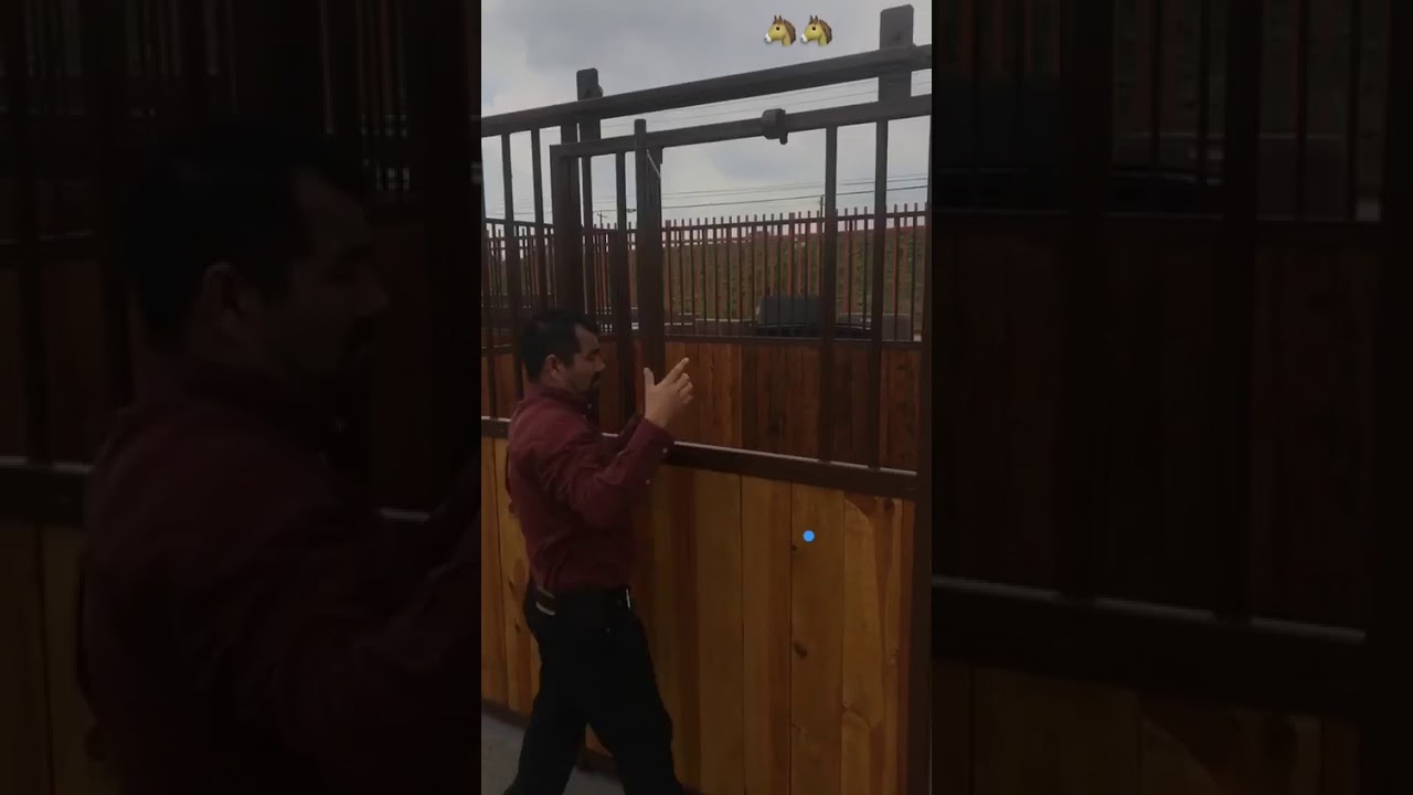 Todas las funciones de nuestra caballeriza modelo americano forrada de madera, marca Aermotor