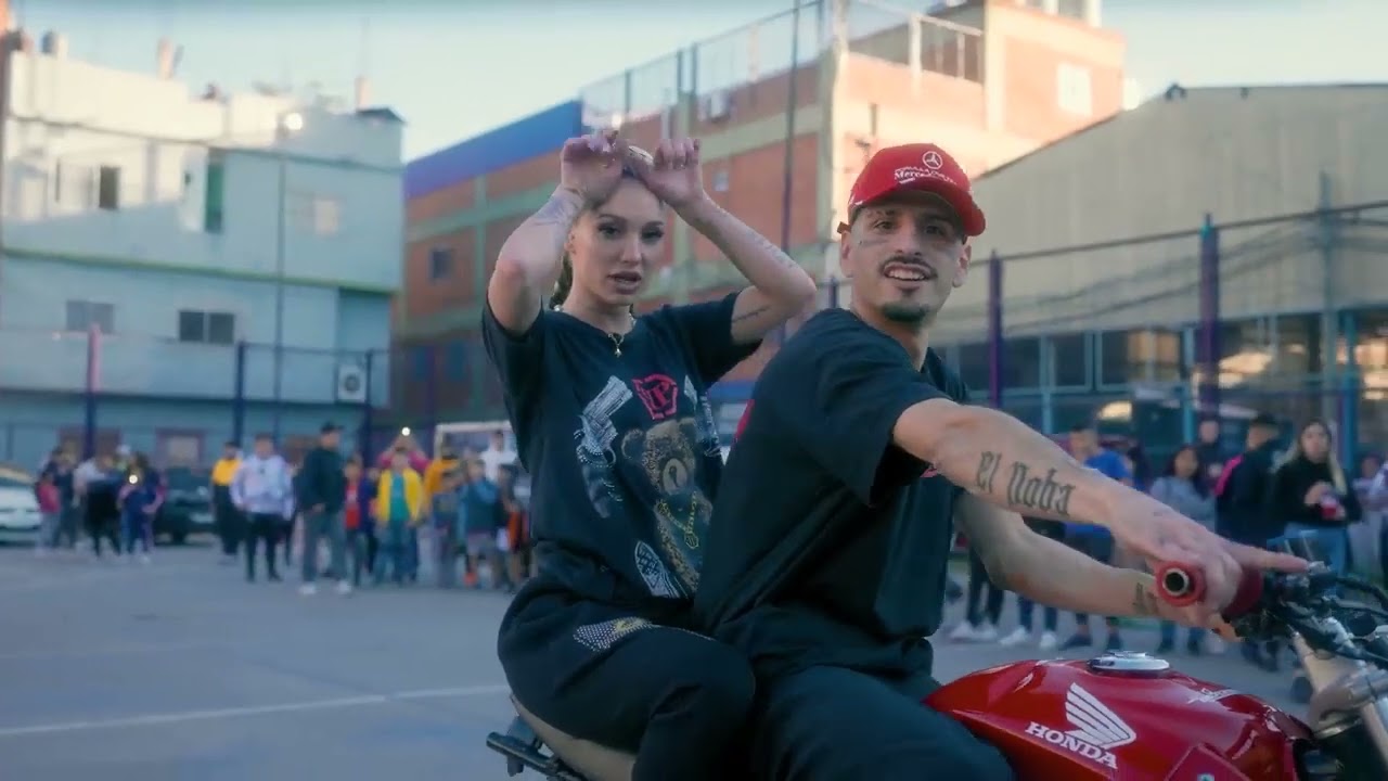 LA JOAQUI Ft El Noba- Butakera (Video Oficcial)
