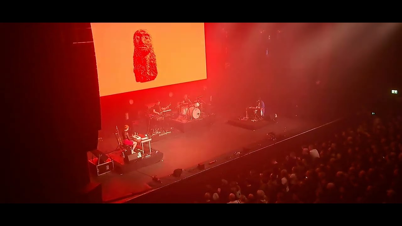 &Oslash;XN - The Wife Of Michael Cleary. Live at Roadburn 2025