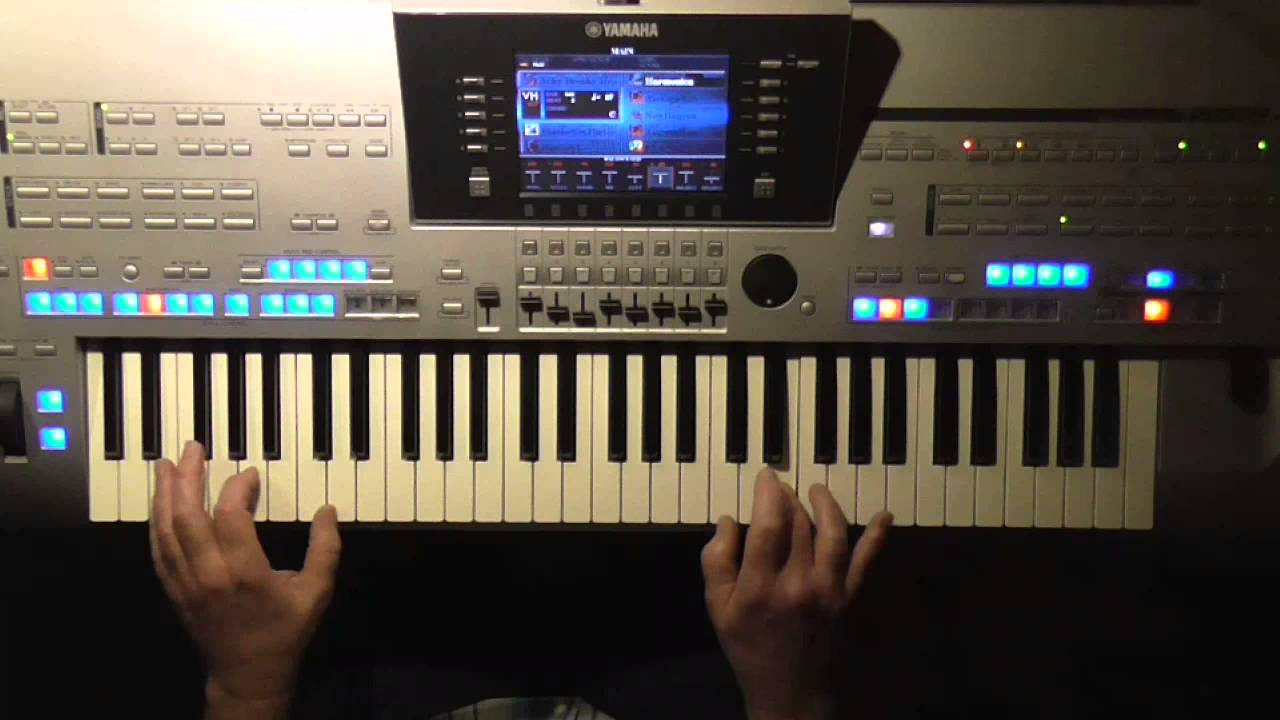 Blanket On The Ground - Billi Jo Spears, Instrumental Cover, Yamaha Tyros
