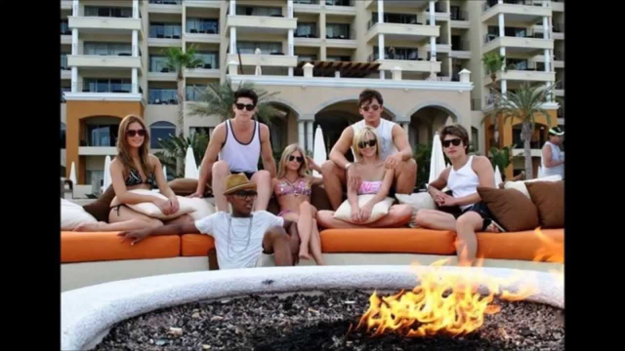 Gregg Sulkin Pictures (Selena Gomez - A Year Without Rain)