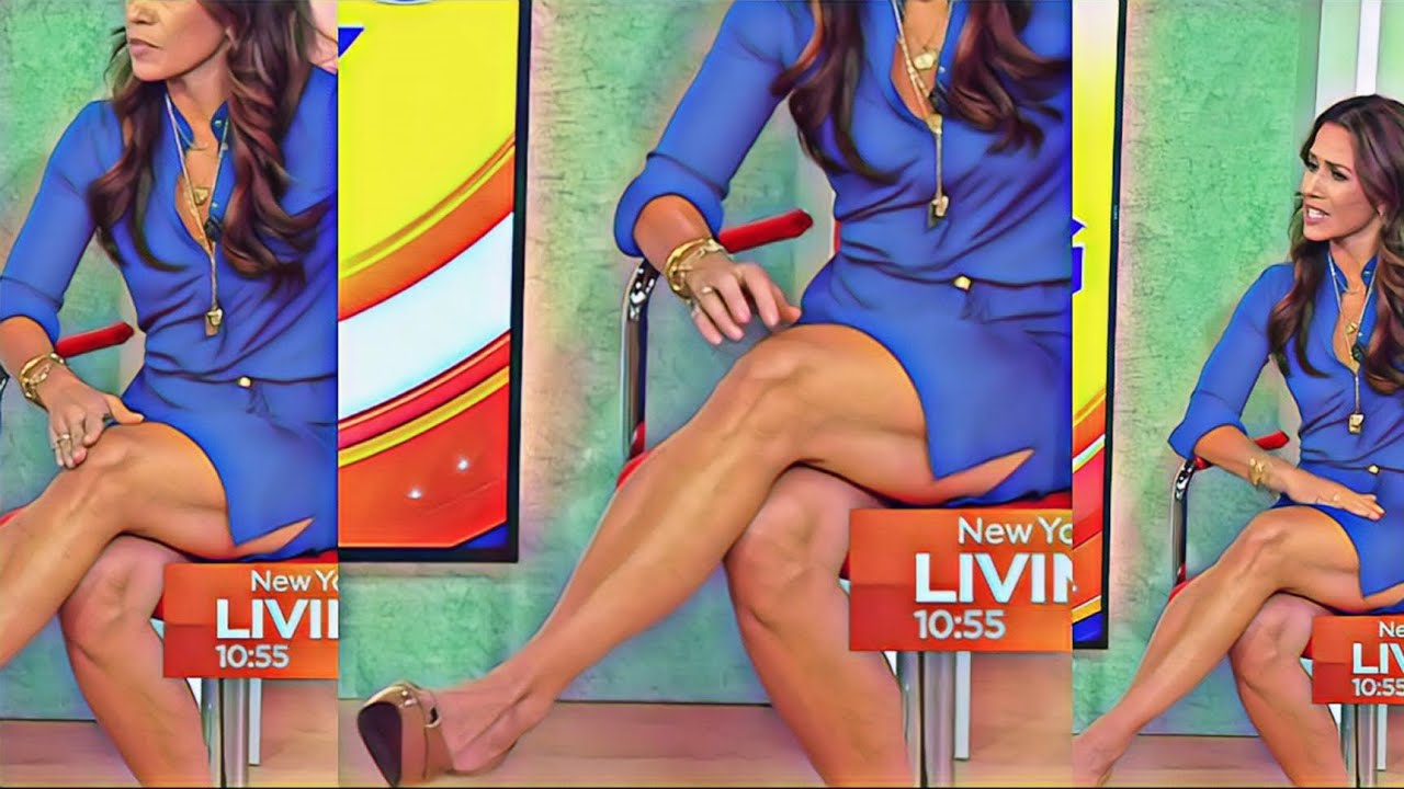 Marysol - Hot Legs in Blue Dress