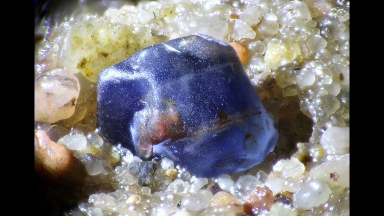 Malá Jizerská louka a její nerostné poklady / Iser meadow and its mineral treasures