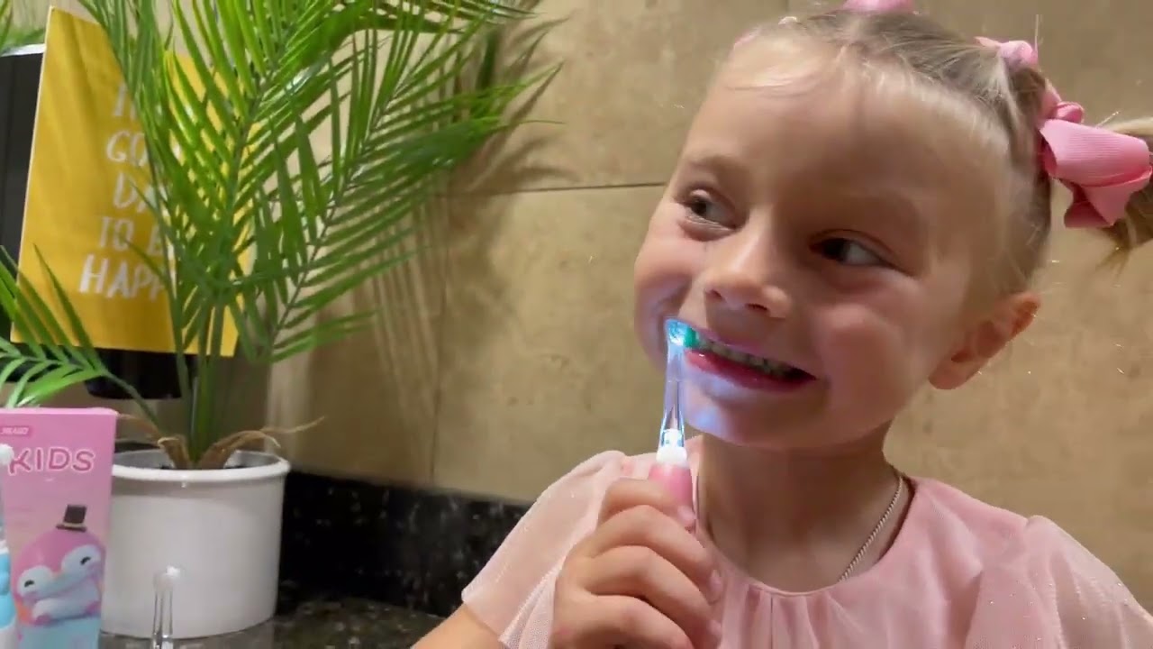 SEAGO SG513 Kids Electric Toothbrush with LED Light