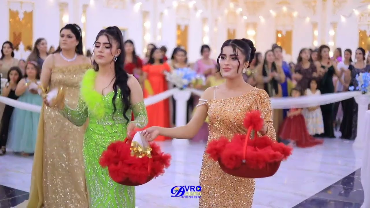الفنانين شاكر حلو و جندي الدومو حفلة عدنان و اثينا جزء 1 تصوير شركة اڤرو فيديو هاتف 07507869982
