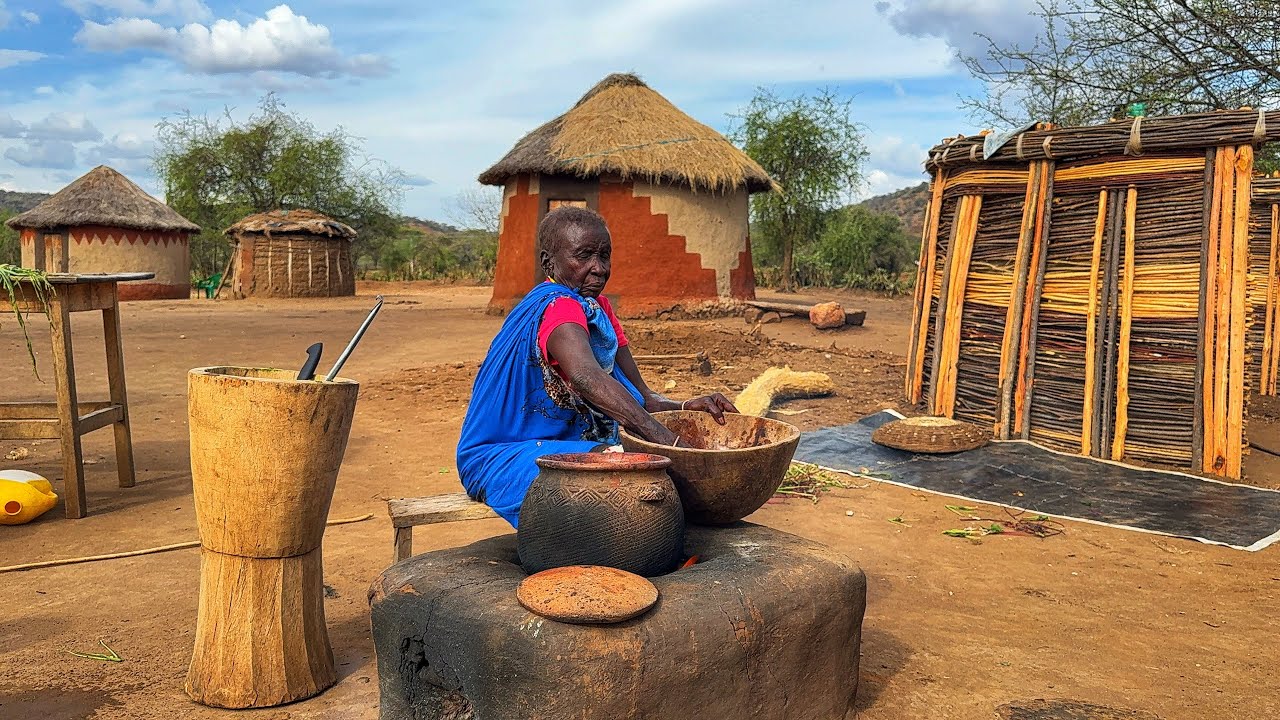 Preparing Our Village Traditional Kitchen Before the Rainy Season/Cooking Green Bananas with Chicken