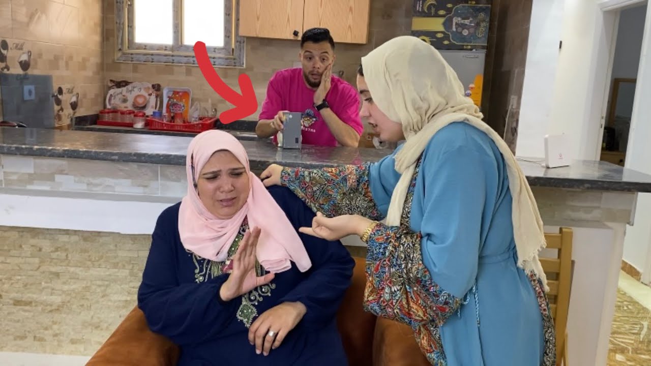 شوفو الزوج استخدم حيله ذكيه ليكتشف معاملة زوجته لأمه وعرف الحقيقه كلها