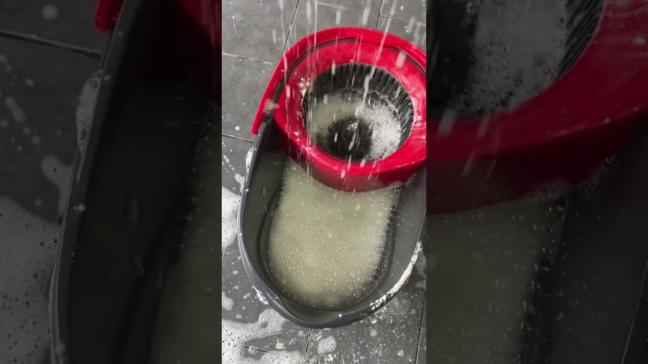 #cleaning #clean #floorcleaning #satisfying ##oddlysatisfying #floorcleaning #sudsy #fypシ゚viral #fyp