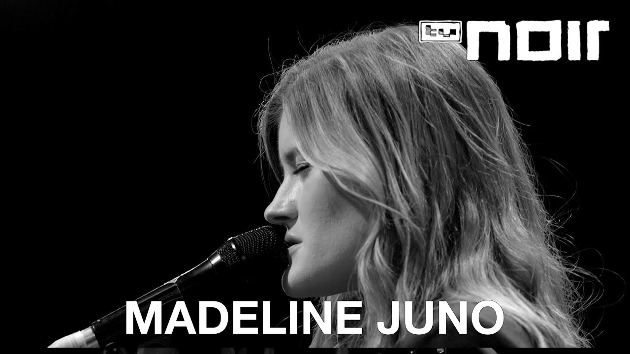Madeline Juno – 99 Probleme (live bei TV Noir)