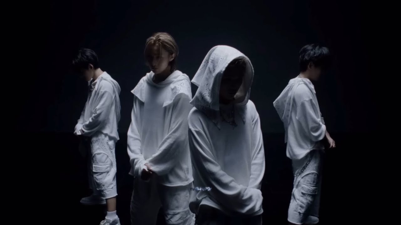 1VERSE Shattered performance video (mirror)