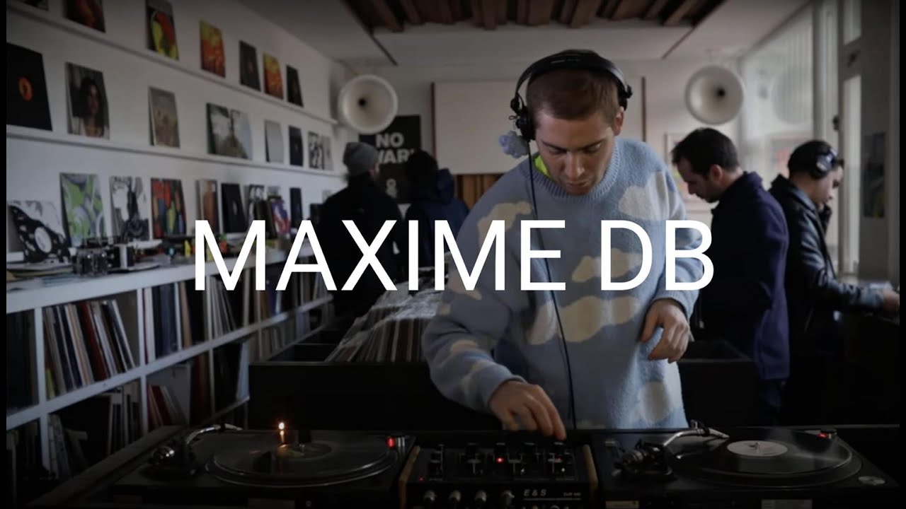 Yoyaku instore session with Maxime dB