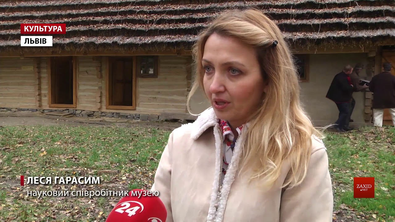 В оновлену хату з Зарічово у Шевченківському гаю вселилися ґазда з ґаздинею