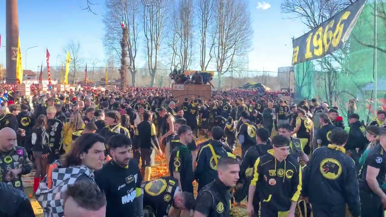 Carnevale Ivrea 2026 Pantera Nera