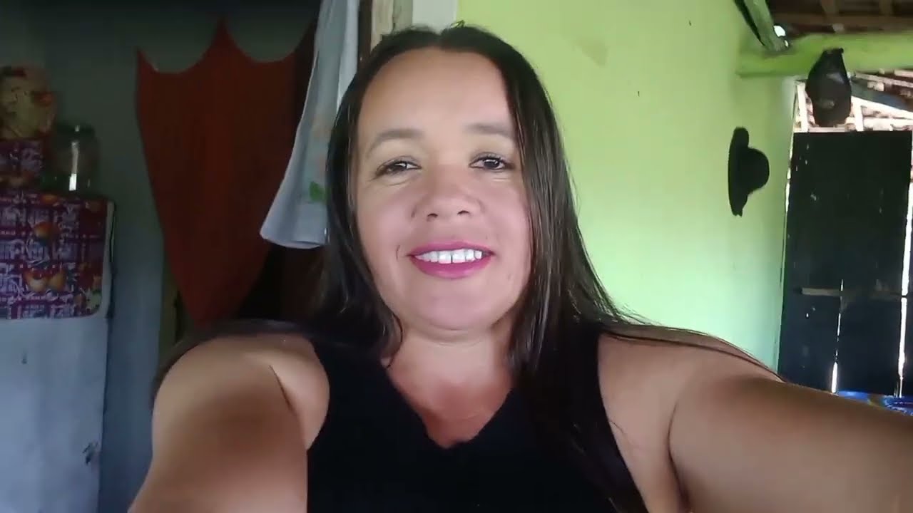 ESSE FOI O DOMINGO DA GENTE ,O QUÊ EU LEVEI PRÁ O MEU SUBRINHO NO LUGAR DOS DOCES ELE amou..almoço 