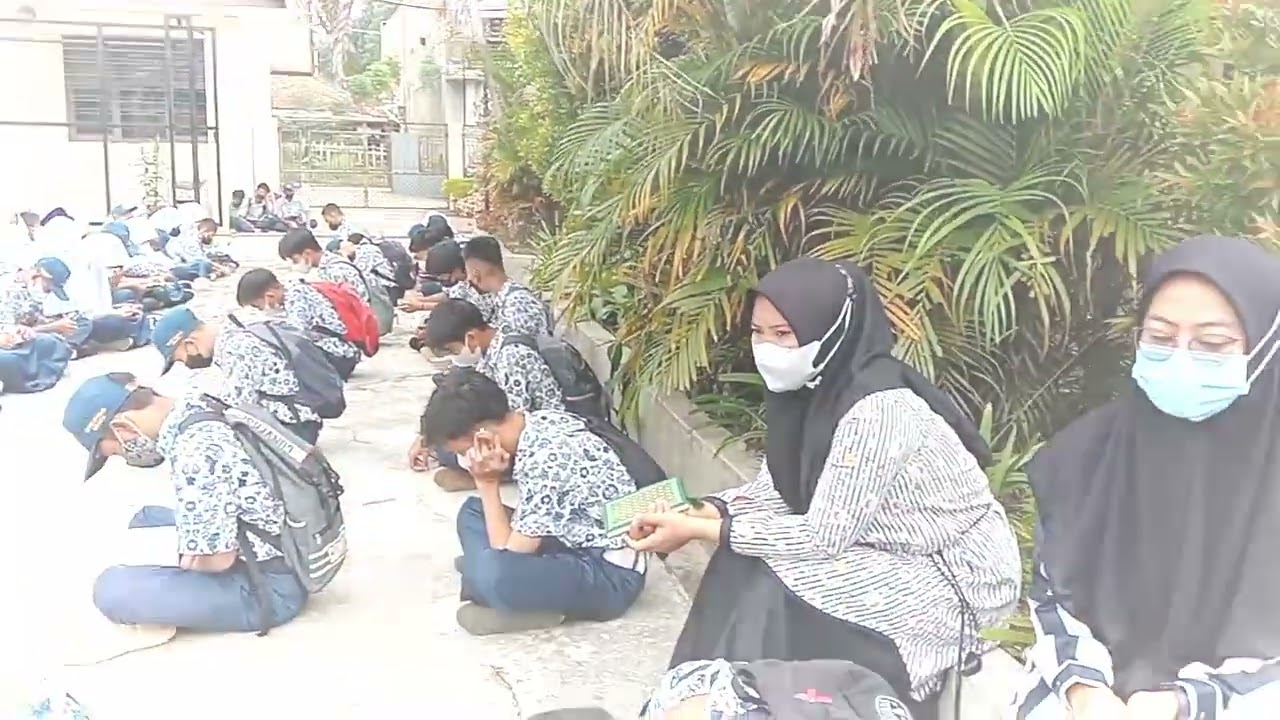 KEGIATAN KEAGAMAAN SMP PGRI PANGKALAN