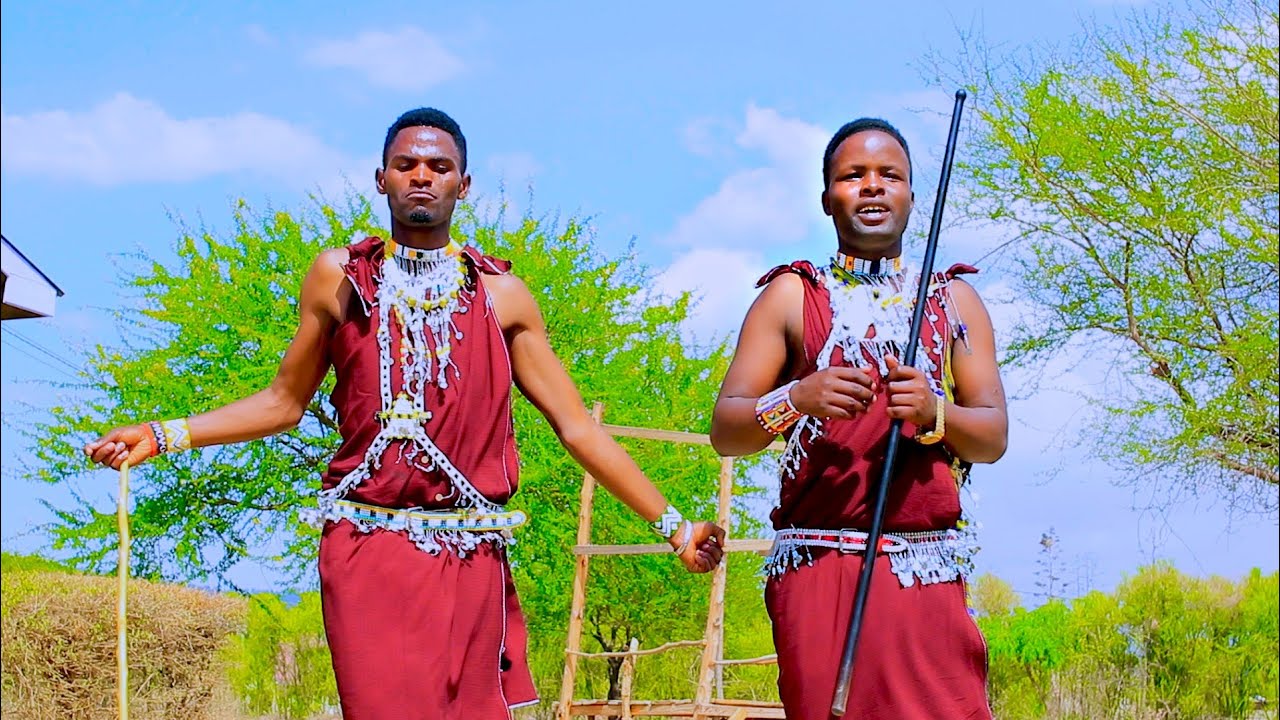 Paulo Sima Karudi na  hii NGOMA  _ Yesu Ira Oloiting'ie Lai