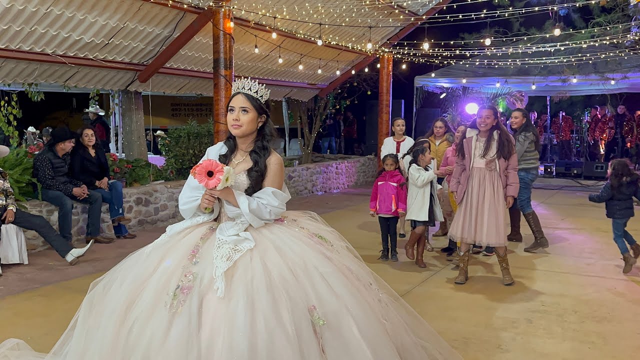 PALOMA FESTEJA SUS 15 AÑOS EN VALPARAISO ZAC