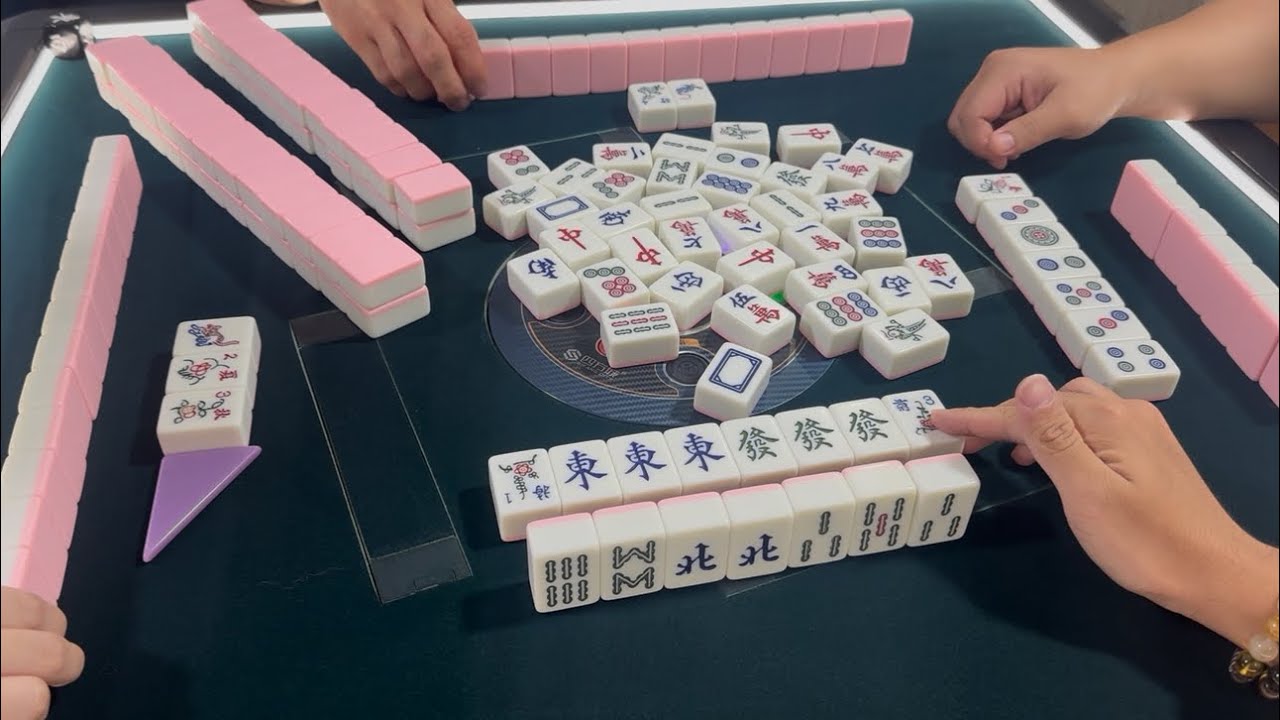 Singapore Mahjong Vlog 51: Gut Instinct.