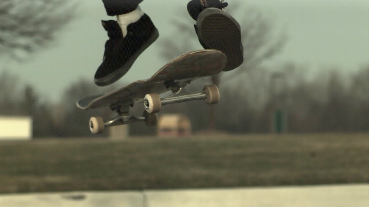 Skateology: late fs shuvit (1000 fps slow motion)