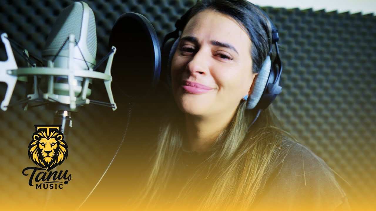 Ioana - Imi lipsesti mama mea (Official Video)