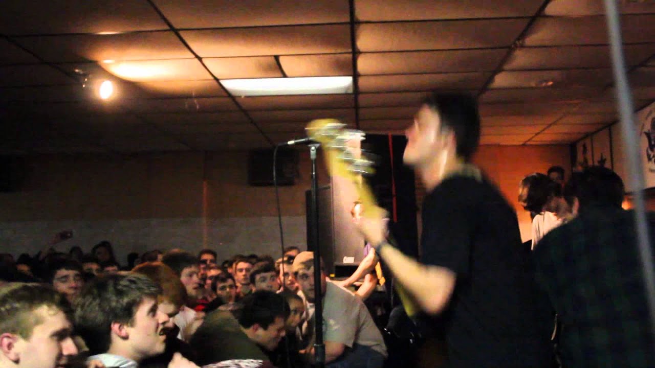 Title Fight - Leaf