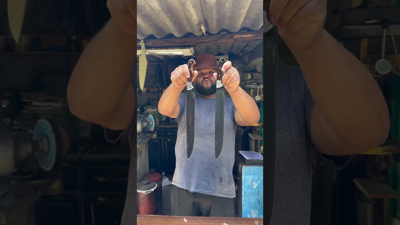 Fui no Roma pedi pra ele fazer duas faca de churrasco para mim!!!