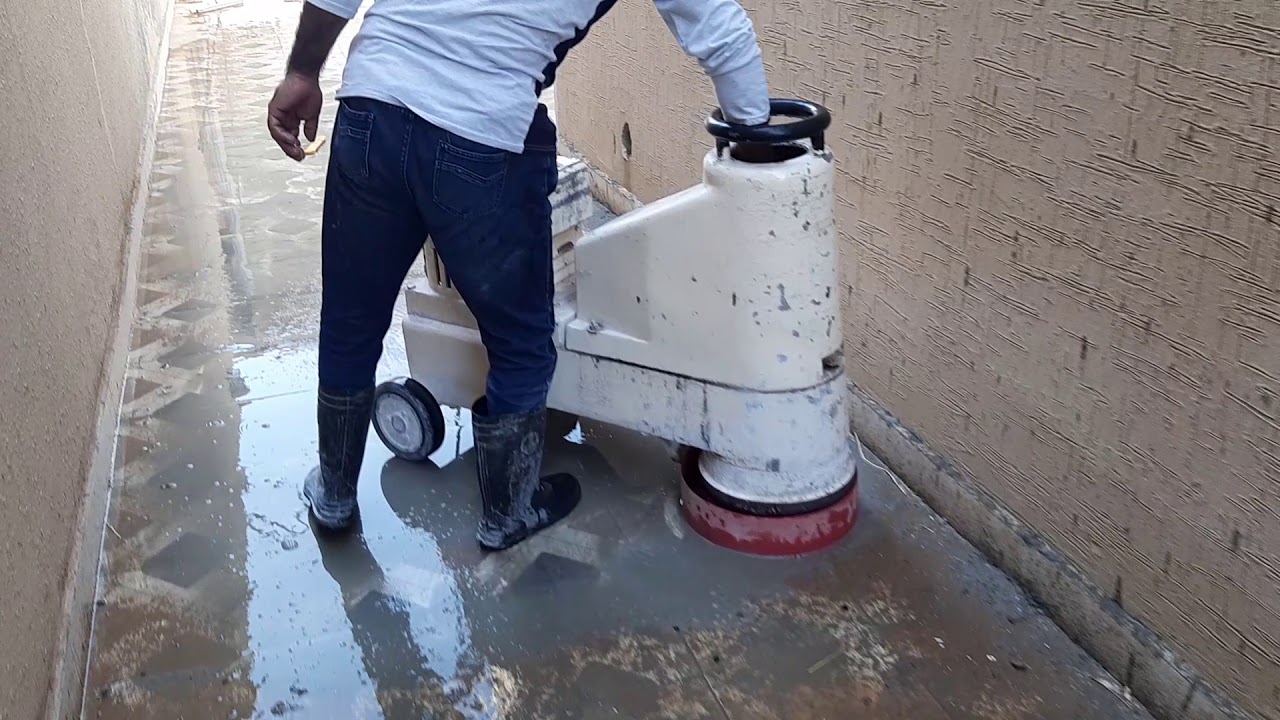 تنظيف وازلة الاسمنت من البلاط.0505400957تنظيف البلاط وازلة بقايا الاسمنت من البلاط جلي وتنظيف البلاط