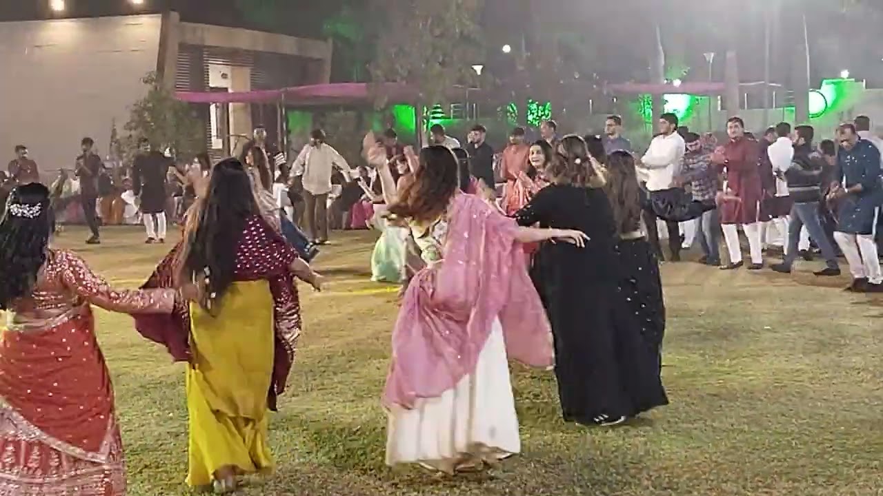 A Bangadi re...