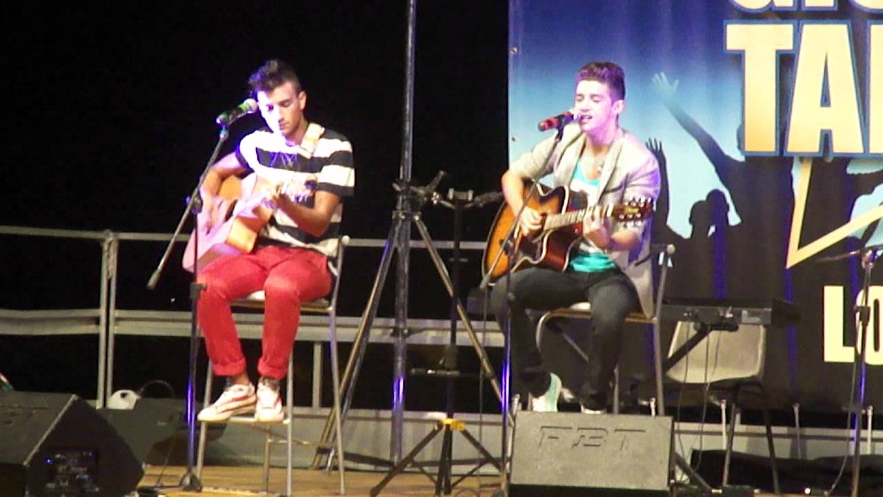 Ruggero Pasquarelli - The lazy song + Ai se eu te pego