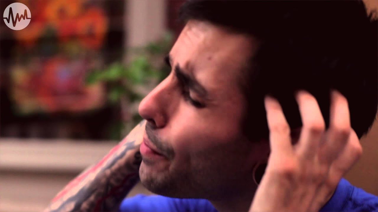 Carousel Kings - Headphones (Acoustic / OFFICIAL MUSIC VIDEO)