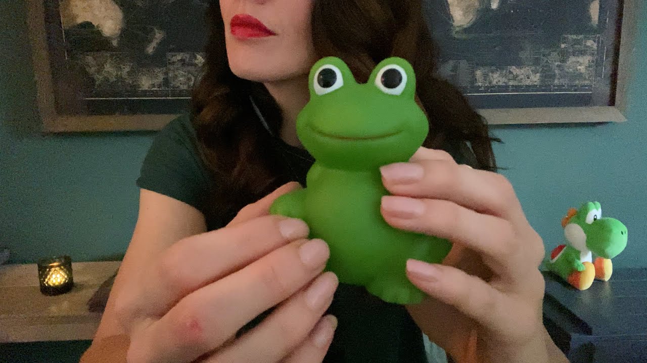 ASMR - Fast Tapping on Green Items - No Talking - 1 Hour - 30 Triggers - Tingles