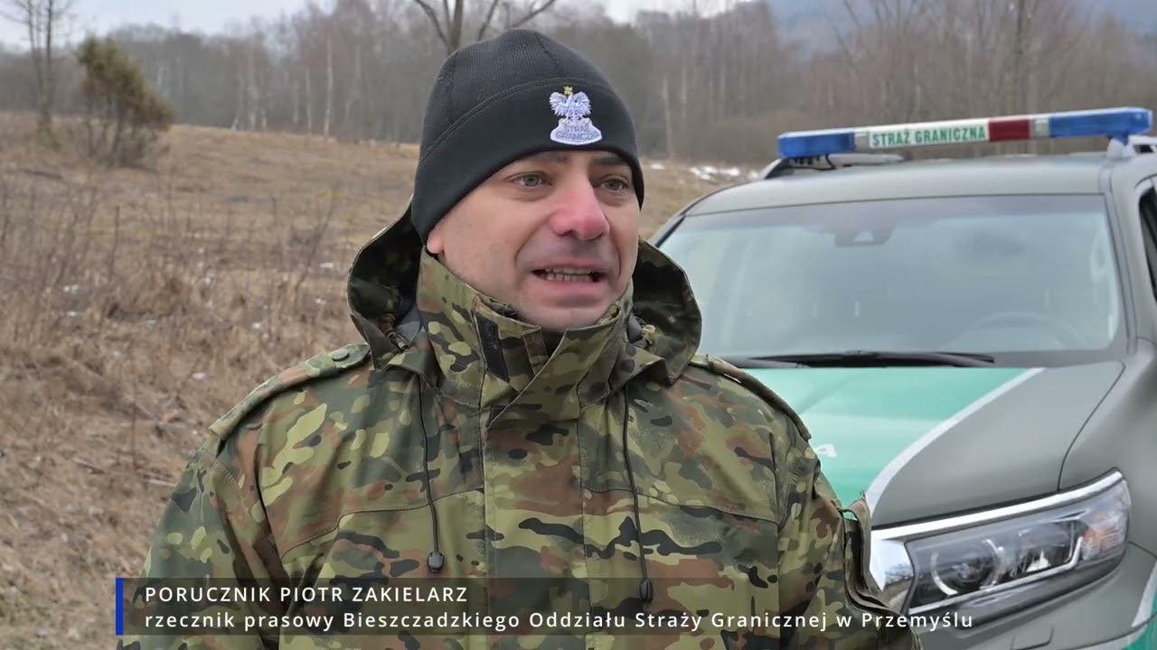 Bieszczady. Zimowe szkolenie strażników granicznych i ratowników GOPR