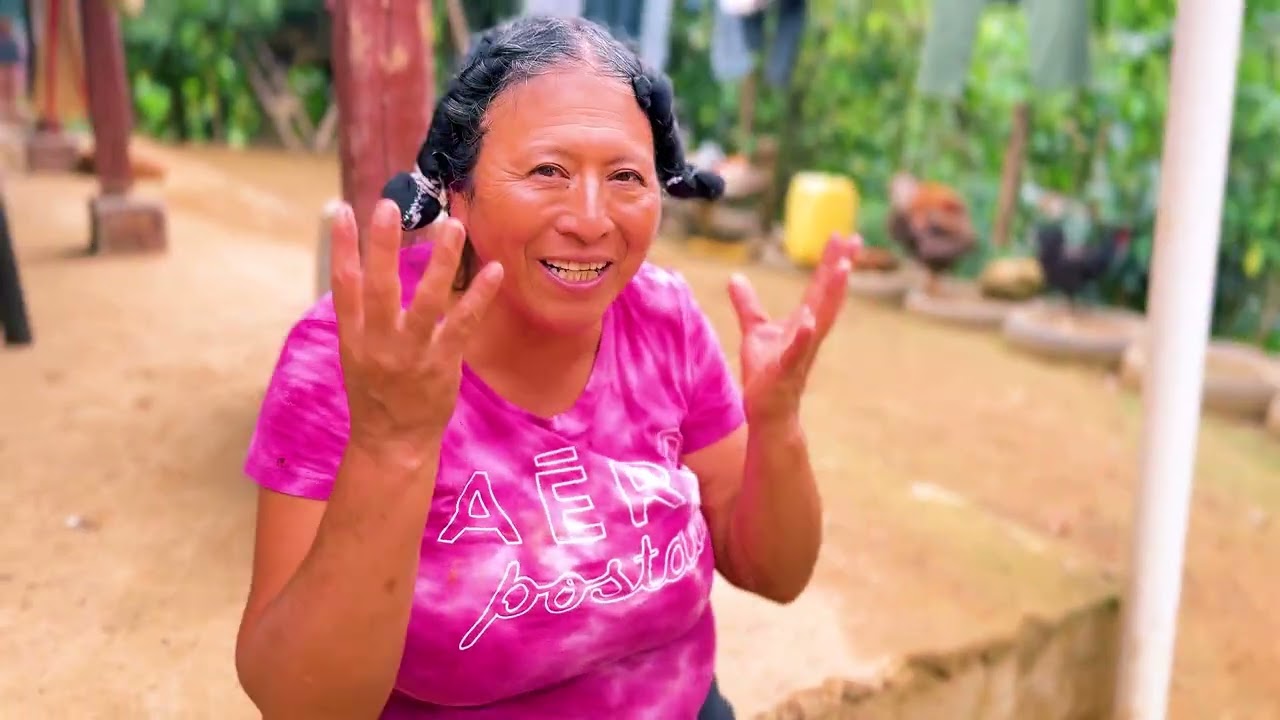 Me hice unos churos en el cabello con una media para ir a la finca de un amigo