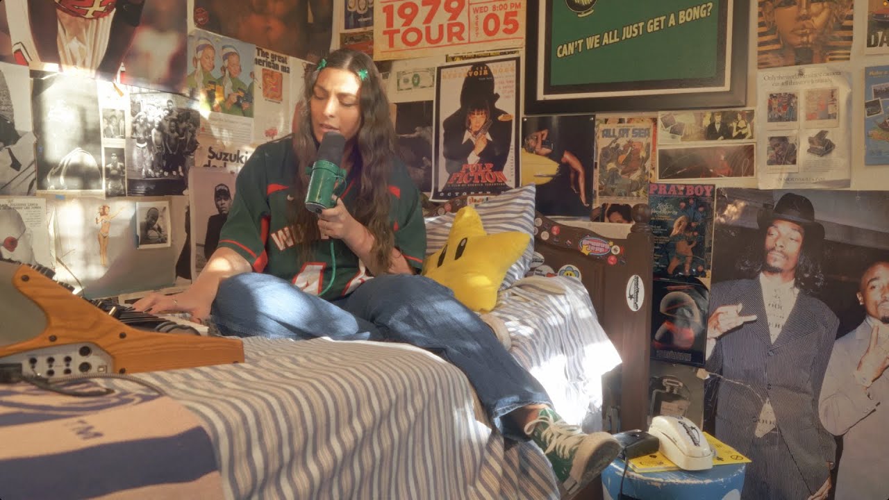 Emilee Moore - Wishful Thinking (Intimate Version)
